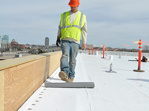 Commercial Roofing Contractor1